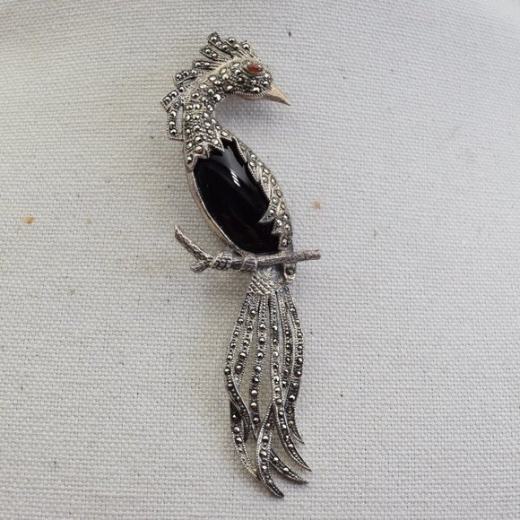 Vintage Sterling Silver, Onyx, Marcasite, & Garnet Crested Long Tail Bird Brooch - Picture 1 of 13